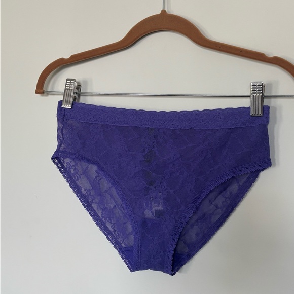 Natori and Etam Panties Lace Panties NWT - Picture 1 of 7